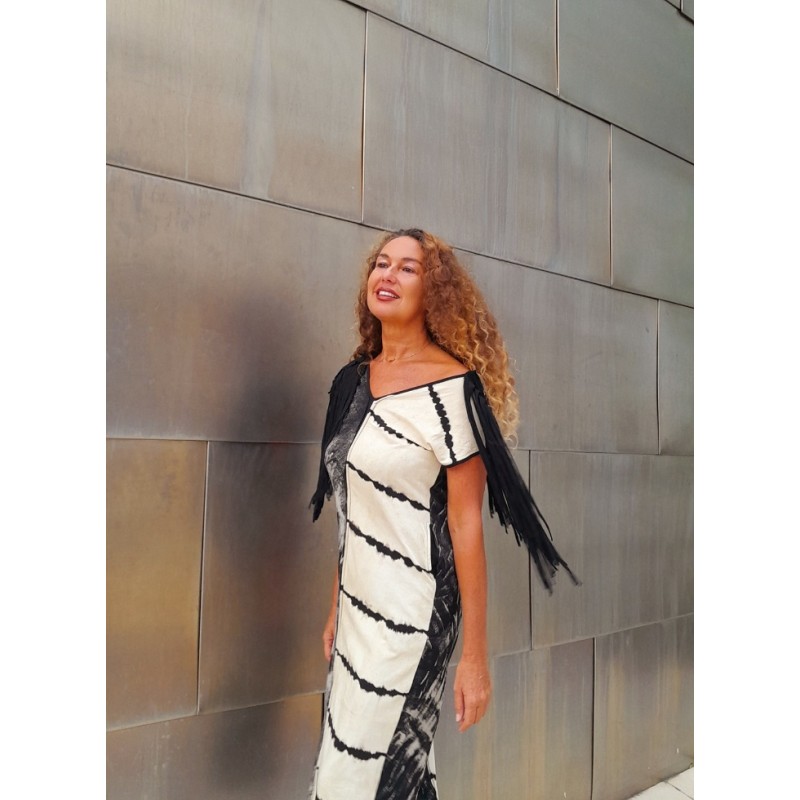 VIENTO, VESTIDO MIDI TIE DYE CON FLECOS EN LOS HOMBROS