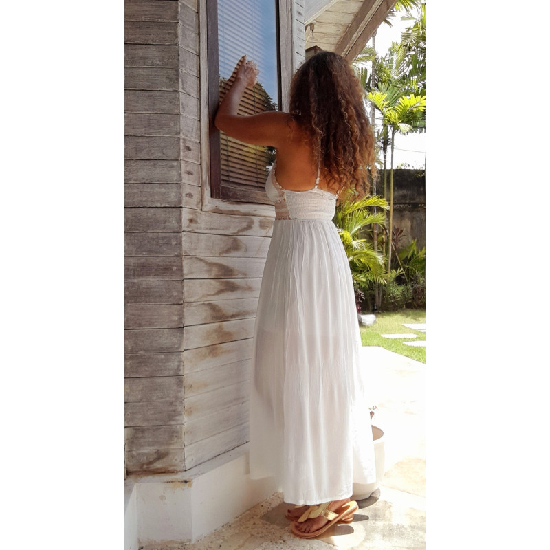 DALIA BLANCO, Vestido largo con detalles bordados