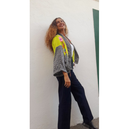 BUKIT, CHAQUETA SEDA CON BORDADOS
